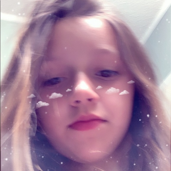 Meet your Posher, Zoie - Picture 1 of 1